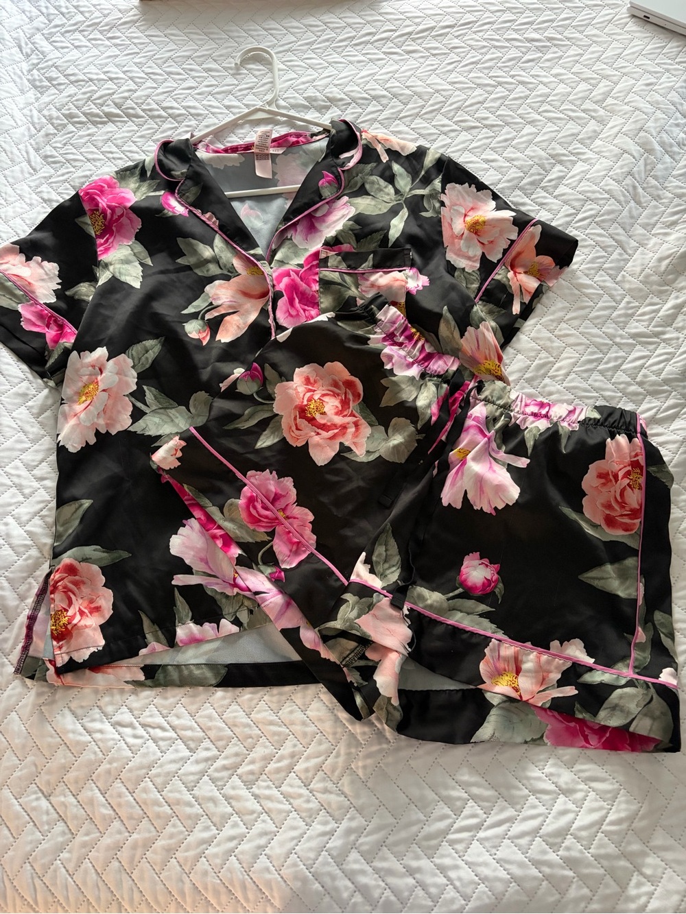 Victoria's Secret Black Satin Floral Short Pajama Set with Pink Blossoms